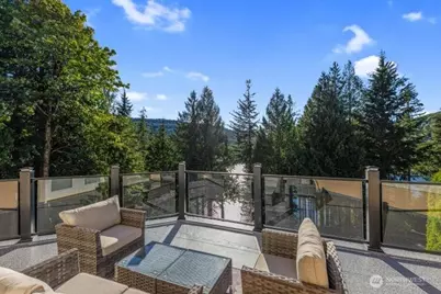 22410 McMurray Shore Drive, Mount Vernon, WA 98274 - Photo 6