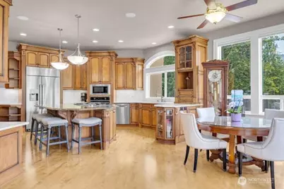 22410 McMurray Shore Drive, Mount Vernon, WA 98274 - Photo 8