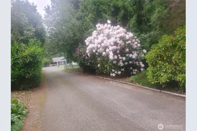 5017 143rd Street E, Tacoma, WA 98446 - Photo 2