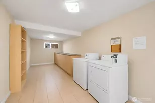701 S Kenyon St, Seattle, WA 98108 - Photo 10