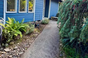 3717 S 316th St, Auburn, WA 98001 - Photo 2