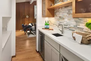 3844 Surber Dr NE, Seattle, WA 98105 - Photo 12