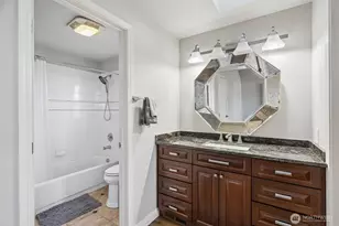 7343 19th Ave NE, Seattle, WA 98115 - Photo 22