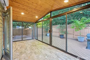 7343 19th Ave NE, Seattle, WA 98115 - Photo 10