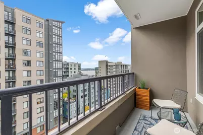 2801 1st Avenue #807, Seattle, WA 98121 - Photo 18