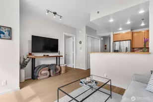 2801 1st Ave, Seattle, WA 98121 - Photo 16
