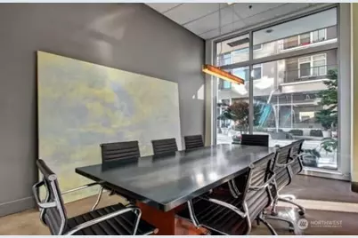 2801 1st Avenue #807, Seattle, WA 98121 - Photo 34