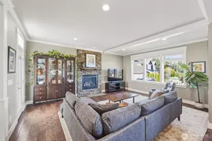 2019 29th Pl, Anacortes, WA 98221 - Photo 8