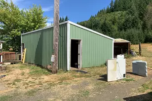 100 Halfmoon Creek Rd, Raymond, WA 98577 - Photo 12