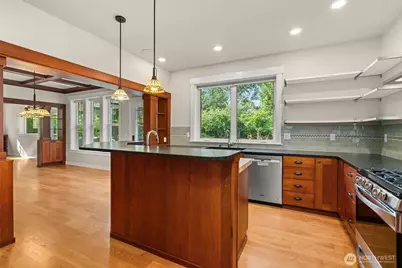 8902 65th Street W, University Place, WA 98467 - Photo 14