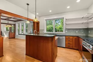 8902 65th St W, University Place, WA 98467 - Photo 14