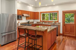 14744 Sivertson Rd NE, Bainbridge Island, WA 98110 - Photo 12
