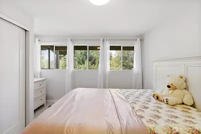 6 168th Avenue NE, Bellevue, WA 98008 - Photo 18