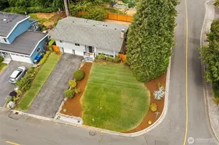 661 Birch St, Edmonds, WA 98020 - Photo 38