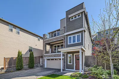 19524 81st Place NE, Kenmore, WA 98028 - Photo 2
