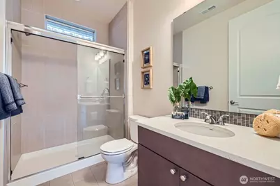 19524 81st Place NE, Kenmore, WA 98028 - Photo 16