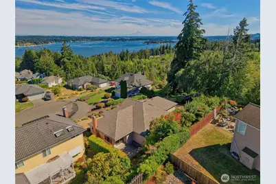 7685 Esther Place NW, Silverdale, WA 98383 - Photo 4