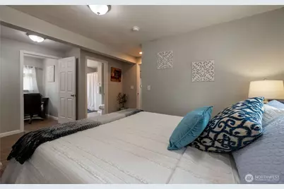 9320 220th Street SW, Edmonds, WA 98020 - Photo 22