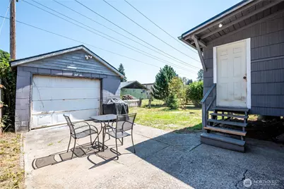 1514 N 1st Avenue, Kelso, WA 98626 - Photo 18