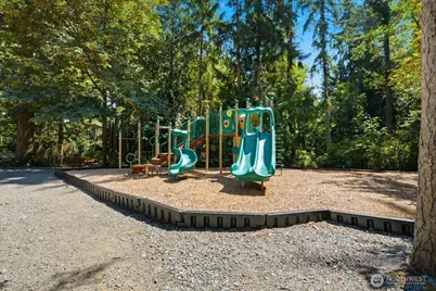 12727 52nd Place W, Mukilteo, WA 98275 - Photo 32