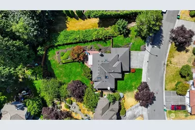 12727 52nd Place W, Mukilteo, WA 98275 - Photo 2