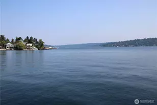9050 Seward Park Ave S, Seattle, WA 98118 - Photo 16