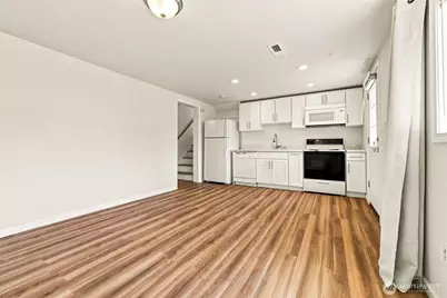 15425 SE 11th Street, Bellevue, WA 98007 - Photo 20