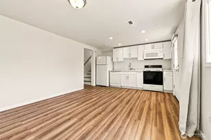 15425 SE 11th St, Bellevue, WA 98007 - Photo 20