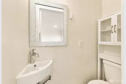15425 SE 11th Street, Bellevue, WA 98007 - Photo 18