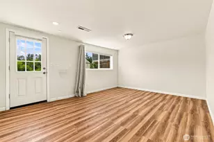 15425 SE 11th St, Bellevue, WA 98007 - Photo 22