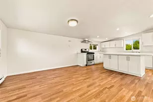 15425 SE 11th St, Bellevue, WA 98007 - Photo 4