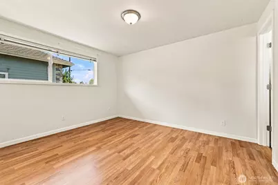 15425 SE 11th Street, Bellevue, WA 98007 - Photo 12