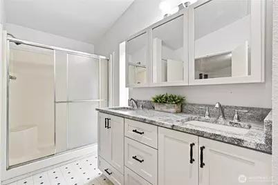 5536 NE Falcon Ridge Lane, Poulsbo, WA 98370 - Photo 24