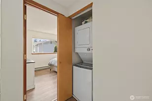 9115 1st Pl NE, Lake Stevens, WA 98258 - Photo 12