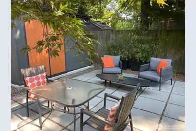 10030 37th Avenue SW, Seattle, WA 98146 - Photo 32