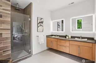 10030 37th Ave SW, Seattle, WA 98146 - Photo 20