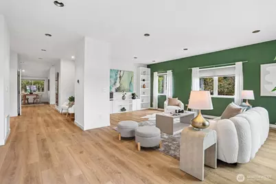 10030 37th Avenue SW, Seattle, WA 98146 - Photo 12