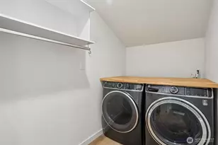 10030 37th Ave SW, Seattle, WA 98146 - Photo 28