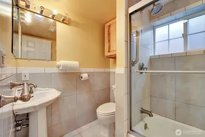 [Address not provided], Seattle, WA 98115 - Photo 8