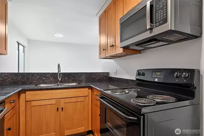 2508 S 317th Street #208, Federal Way, WA 98003 - Photo 10