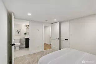 813 NE 125th St, Seattle, WA 98125 - Photo 26