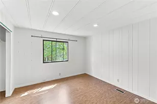 18425 NE 95th St, Redmond, WA 98052 - Photo 8