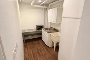 2521 1st Ave, Seattle, WA 98121 - Photo 14