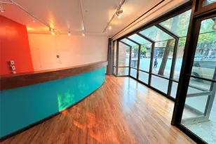 2523 1st Ave, Seattle, WA 98121 - Photo 10