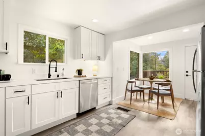 935 N 92nd Street, Seattle, WA 98103 - Photo 12