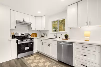 935 N 92nd Street, Seattle, WA 98103 - Photo 14
