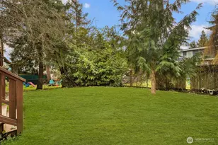 935 N 92nd St, Seattle, WA 98103 - Photo 30