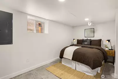 935 N 92nd Street, Seattle, WA 98103 - Photo 24