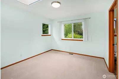 14730 75th Avenue NE, Kenmore, WA 98028 - Photo 30