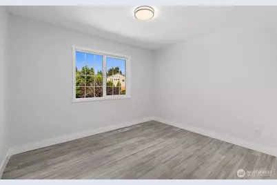 20133 7th Avenue SE, Bothell, WA 98012 - Photo 14
